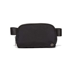 Lululemon Everywhere Belt Bag Black